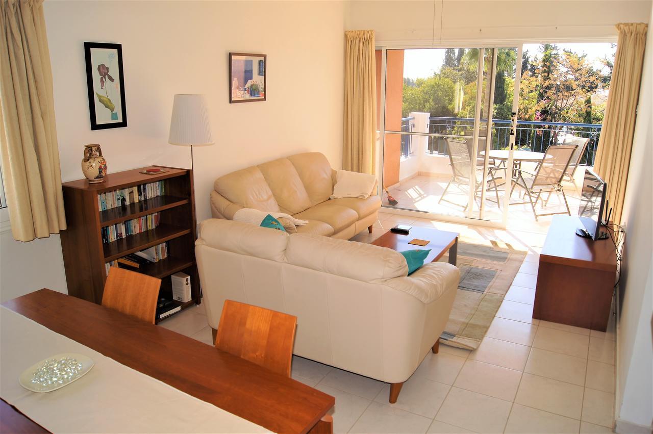Paradise Gardens Prestige And Lovely Apartment Pafos Zewnętrze zdjęcie